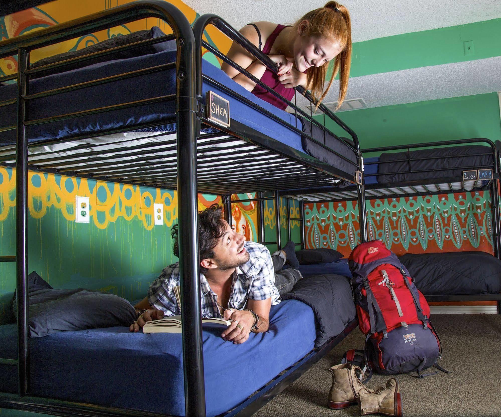 Drifter Jack'S Hostel Austin Eksteriør billede